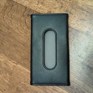 LAST CHANCE Car visor tissue holder